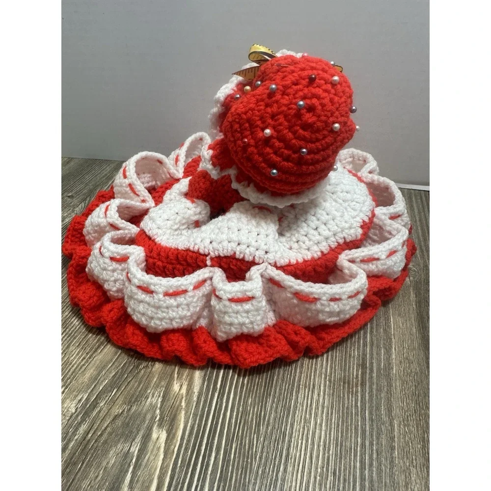 Hand‎ Crocheted Thread Caddy Cone Doll Red And White Pincushion RARE